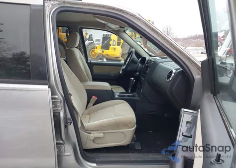 2008 Ford Explorer Xlt z USA, uszkodzony, nr VIN 1FMEU73E28UA97373
